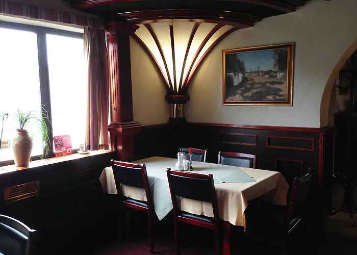 ホテル Alfoeld Panzio & Etterem Cegléd