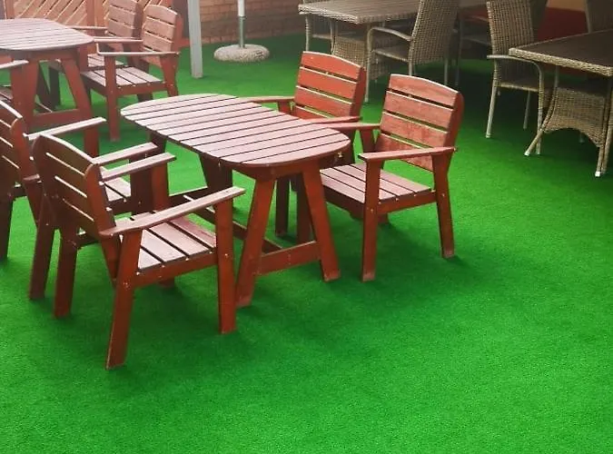 Alfoeld Panzio & Etterem Cegléd